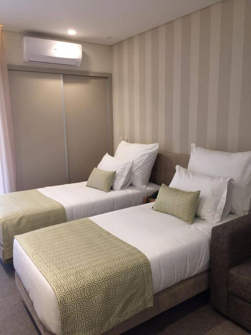 Adelaide Hotel جيريز المظهر الخارجي الصورة