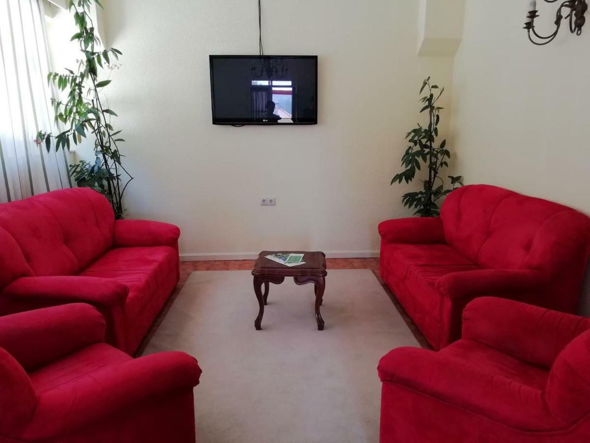 Adelaide Hotel جيريز المظهر الخارجي الصورة
